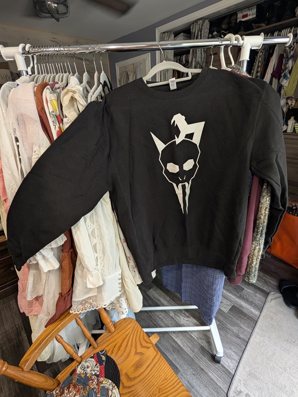 Black Graphic Skull Pullover Sweatshirt - Unbranded